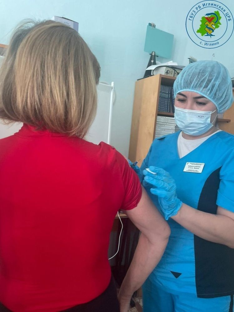 Выездная вакцинация в школе с.Иглино