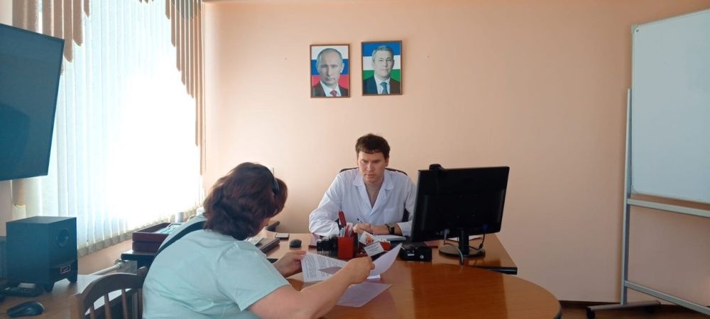 Сегодня главный врач провел личный прием граждан