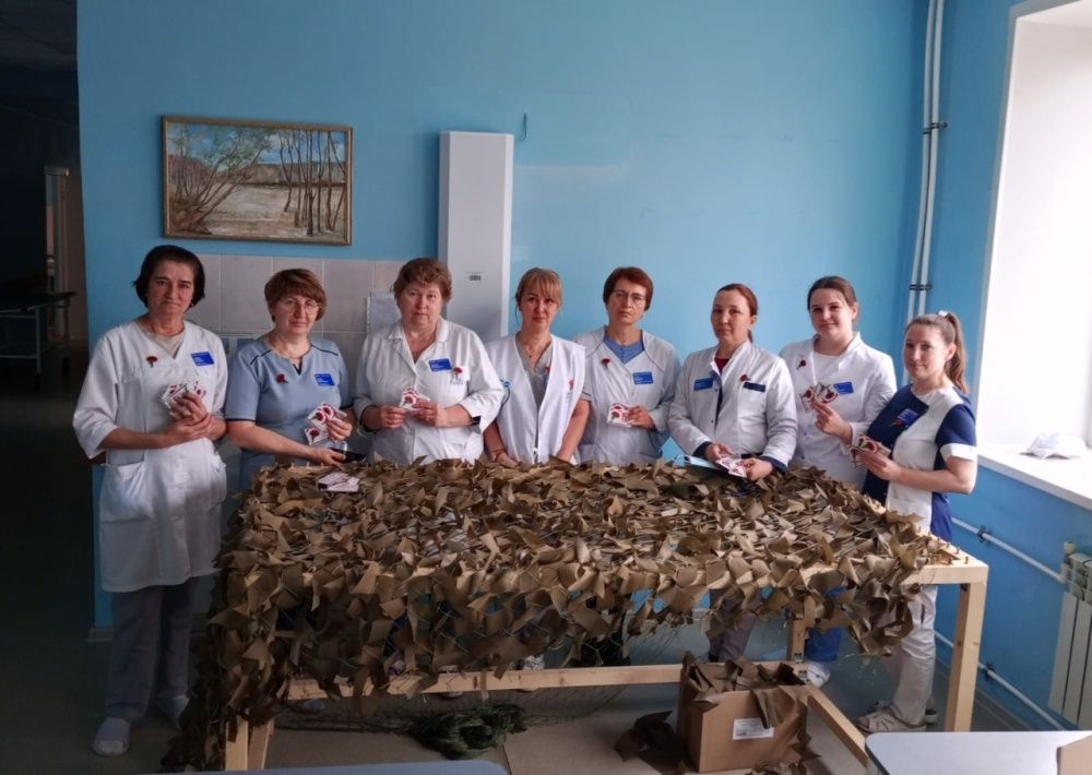 Сотрудники Иглинской ЦРБ при поддержке Профсоюза приняли участие во всероссийской акции "Красная Гвоздика"