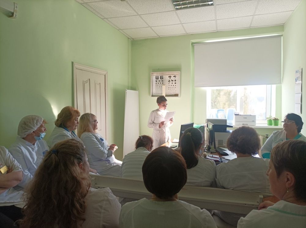 Проведена беседа для среднего медицинского персонала