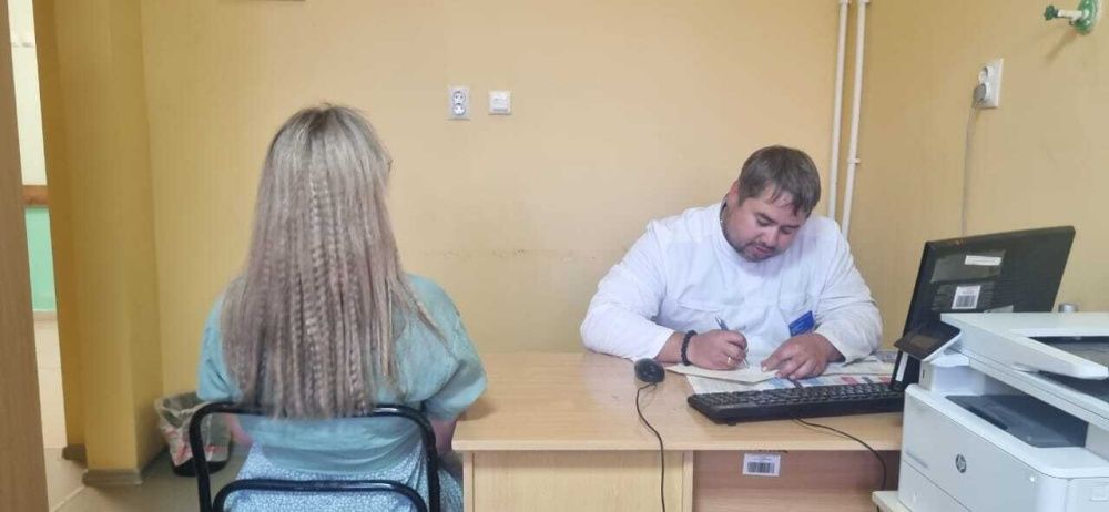 Руслан Рустамович Зубайдуллин, заместитель главного врача по медицинской части, провел личный прием граждан